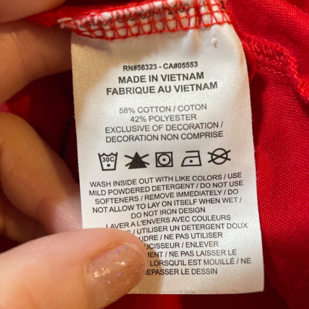 Men’s XL- Nike Dri-Fit Tee Shirt Red- 25 inches across chest from pit to pit and - Picture 4 of 4